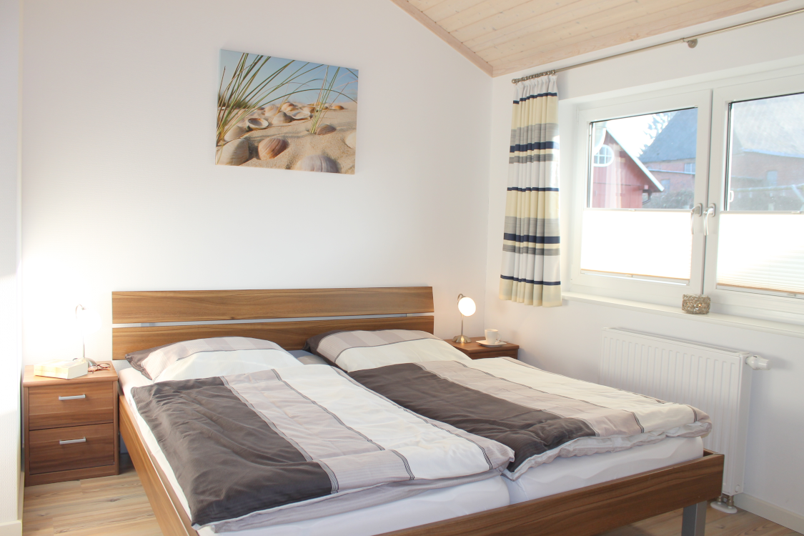 Schlafzimmer1